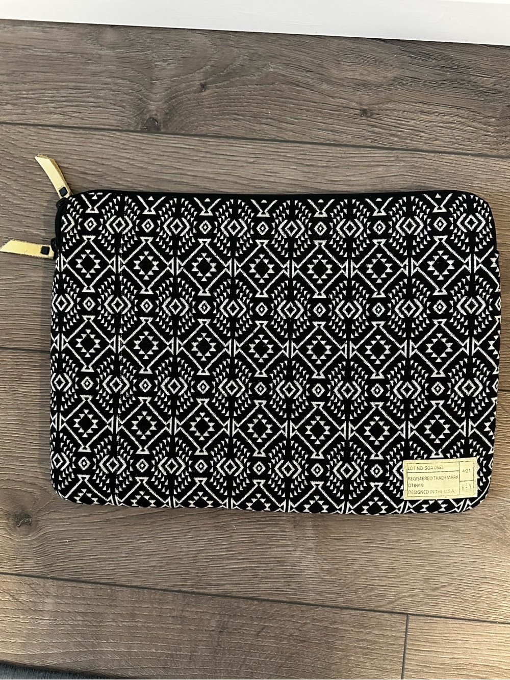 HEX 13” laptop case
